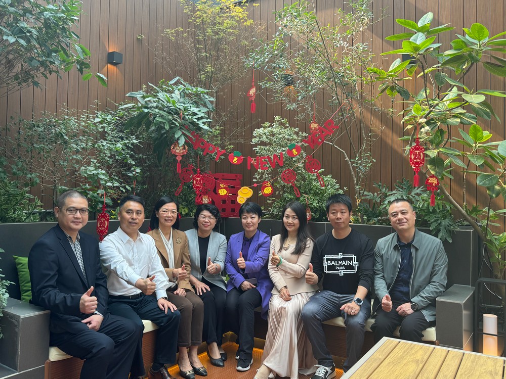 中共肇庆市委常委、统战部领导一行